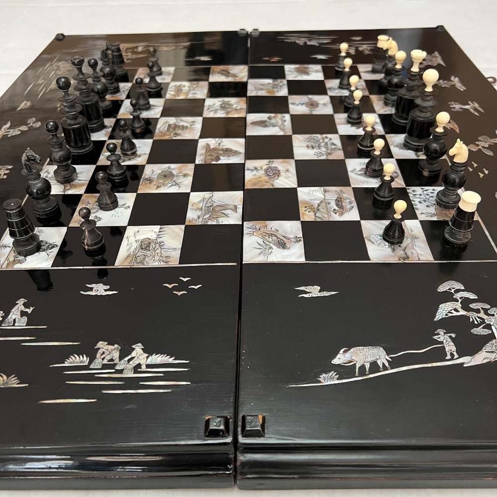 Vintage 1960s Horn Chess & Backgammon Set Large Mother of Pearl Inlaid Board - Picture 6 of 16